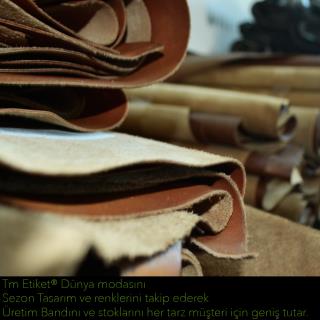 Tm Etiket® Dünya modasını , sezon Tasarım ve renklerini takip ederek Üretim Bandını ve stoklarını her tarz müşteri için 